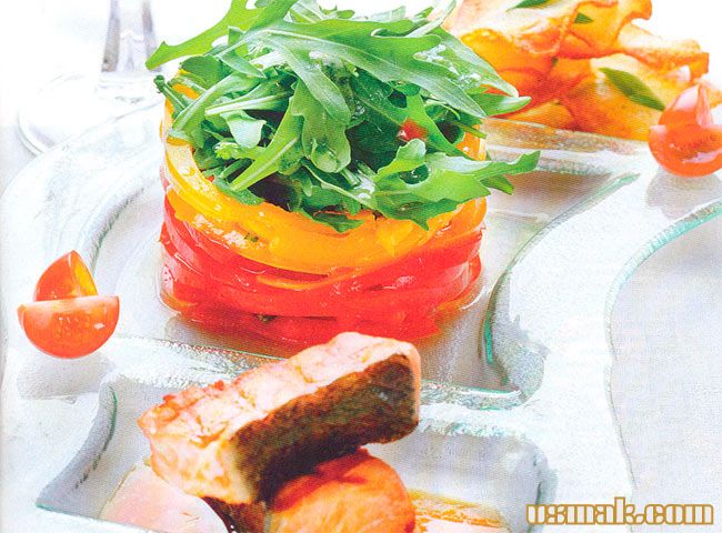 Рецепт Венгерский салат теплый с форелью или семгой фото