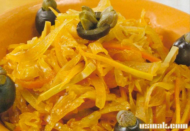 Рецепт Суп солянка из квашеной капусты и с грибами фото