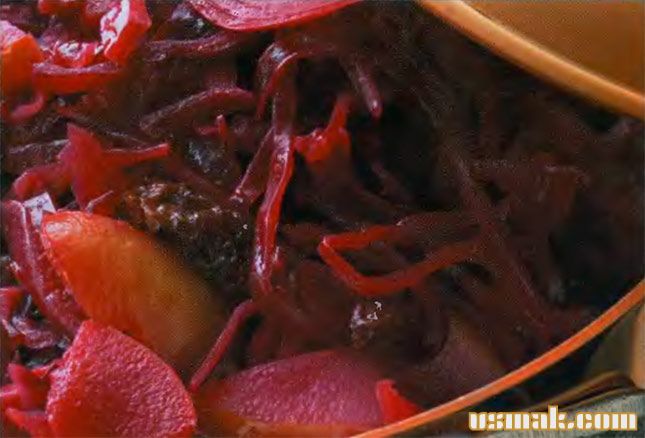 Рецепт Тушеная капуста красная с яблоками фото