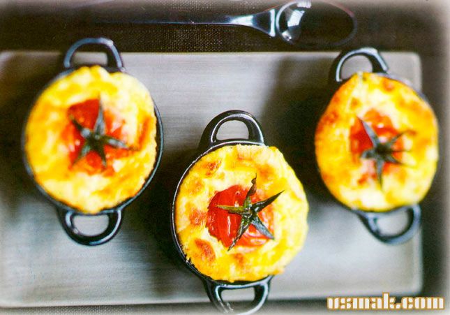 Рецепт Детский омлет с помидорами и сыром фото