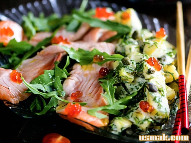 Рецепт Картофельный салат с лососем фото