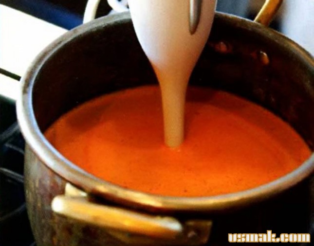 Рецепт Чешский томатный суп с базиликом и корицей фото