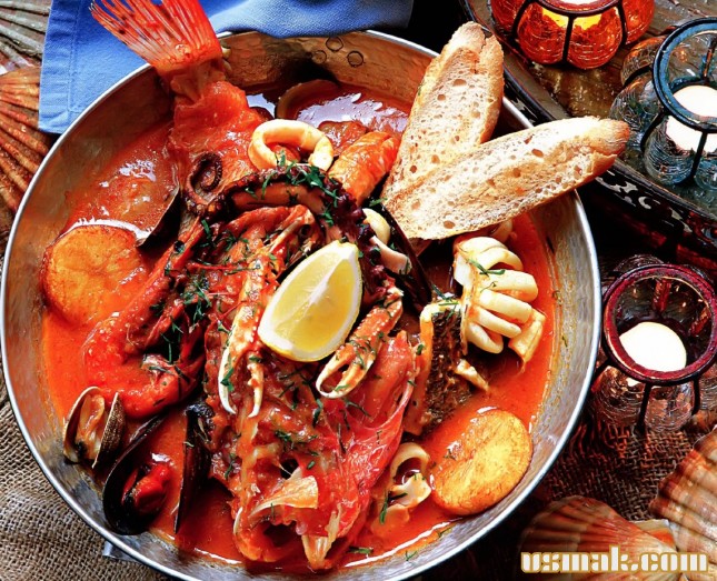 Рецепт Сковорода с рыбой и морепродуктами в шафрановом соусе фото