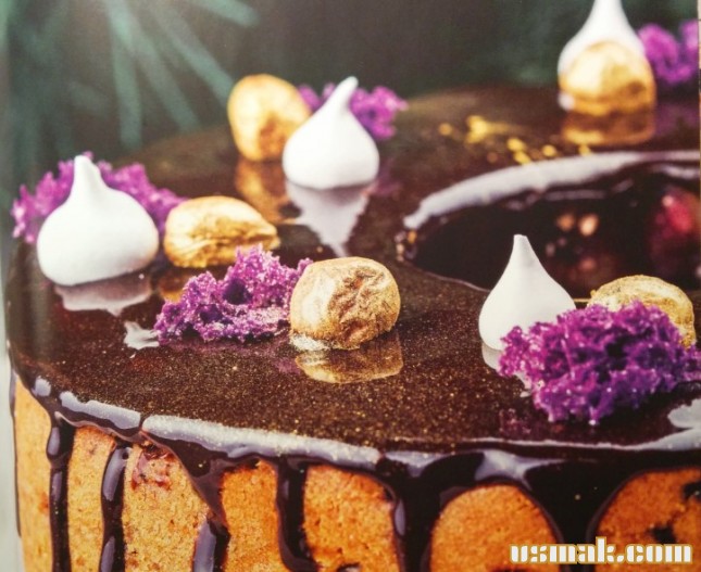Рецепт Свекольный пирог с черникой и шоколадной помадкой фото